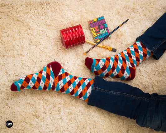 DANDY - MAROON CREW LENGTH SOCKS - Cotton Crew Socks