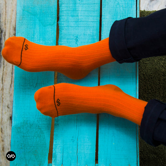 SOLID ORANGE CREW LENGTH SOCKS